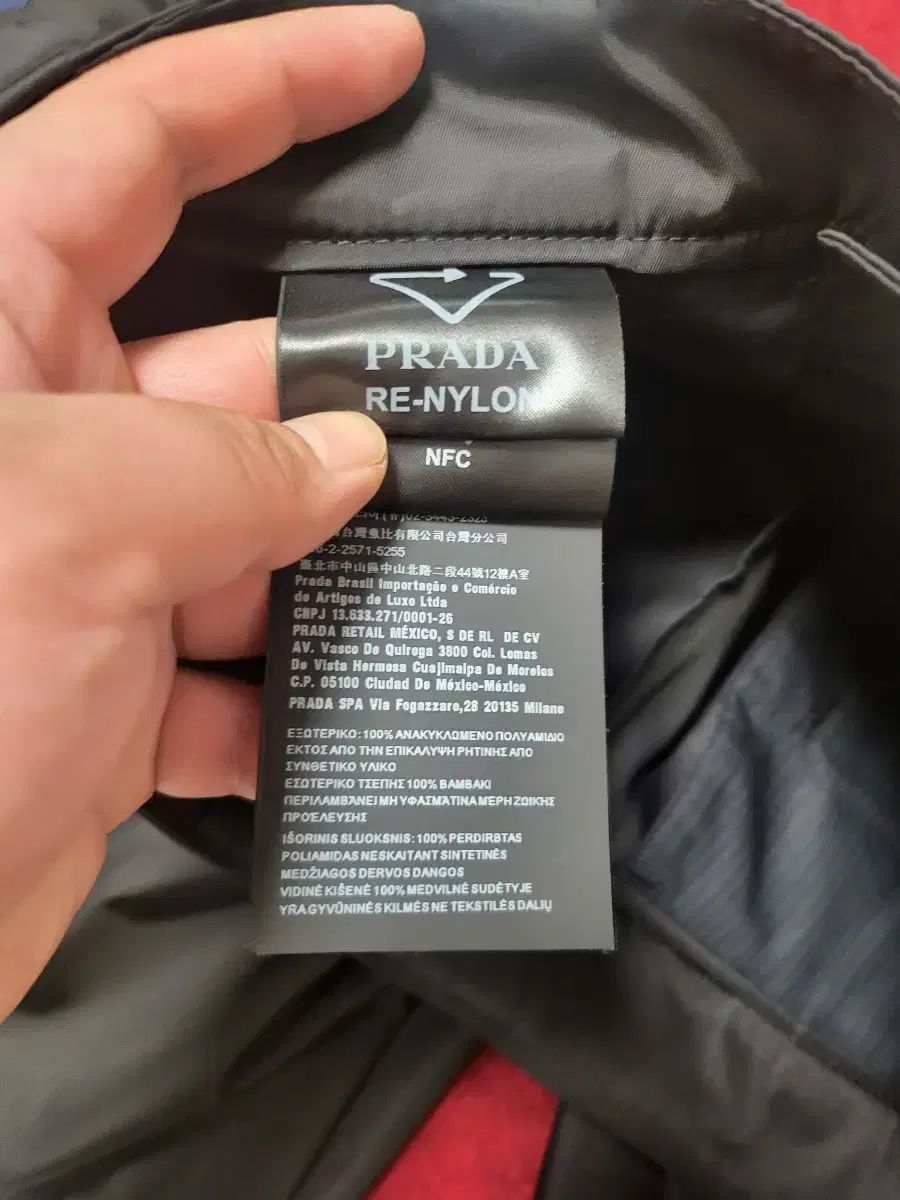 【新品本物】 プラダ リナイロン バミューダ ハーフパンツ 通常の