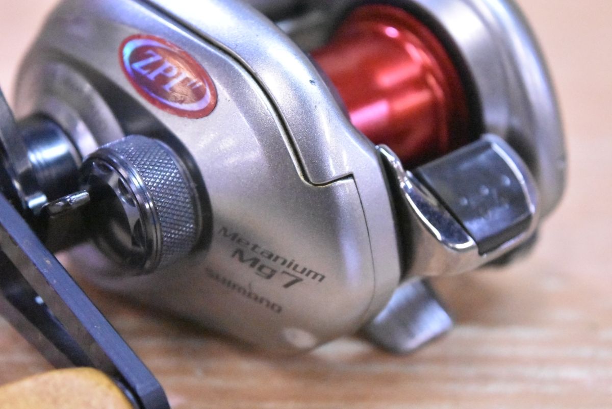 シマノ 07 メタニウム Mg7 左巻き ベイトリール SHIMANO Metanium Mg7
