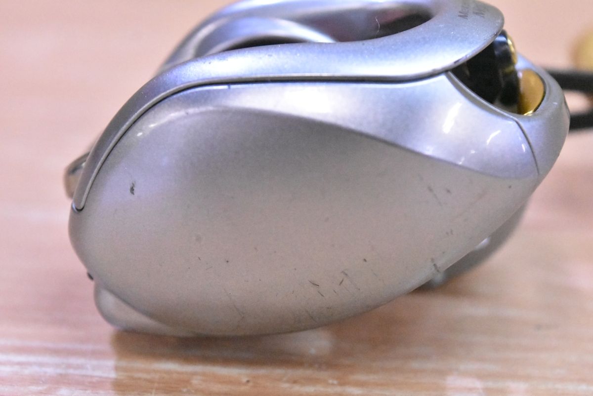 フィッシング シマノ 07 メタニウム Mg7 左巻き ベイトリール SHIMANO