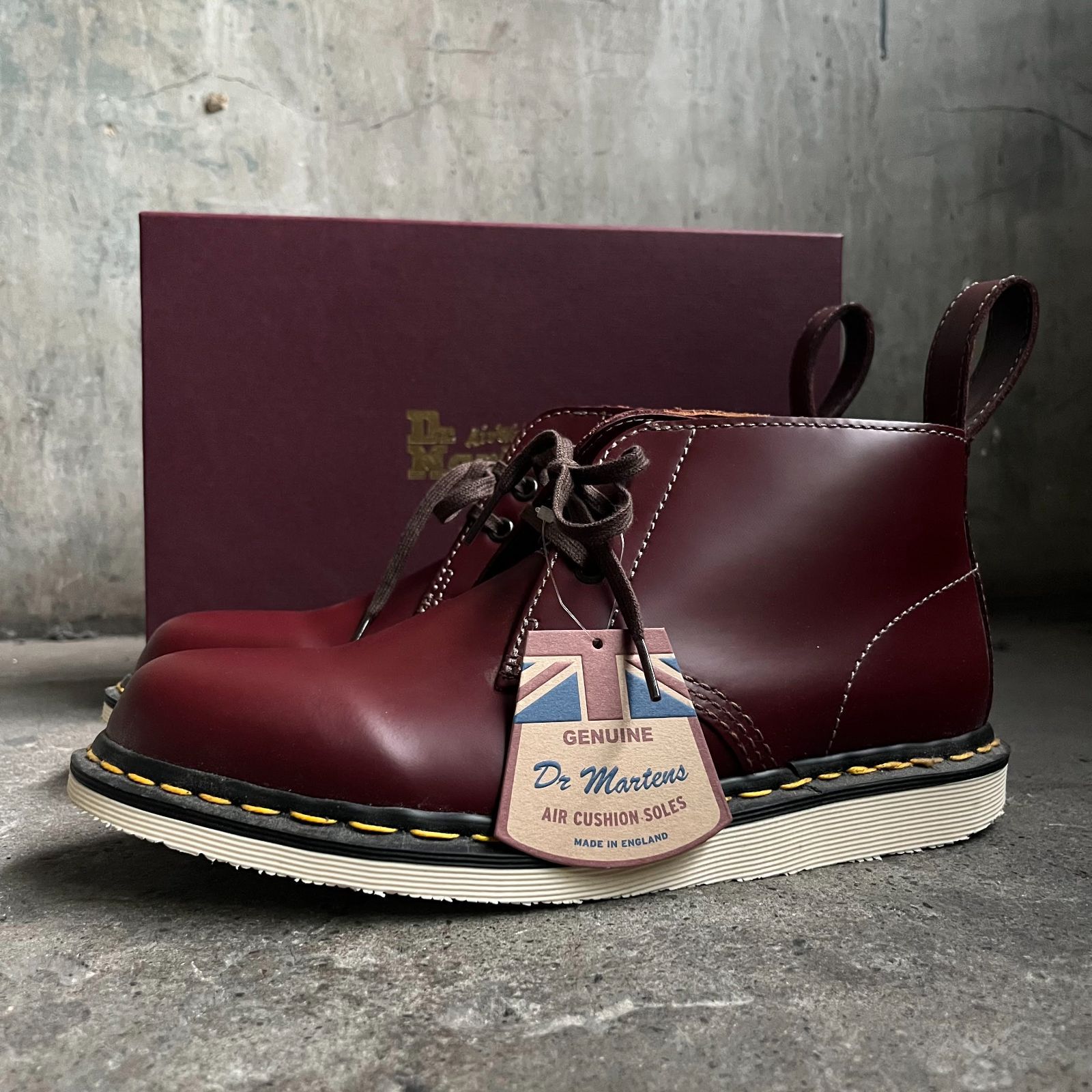 COMME des GARCONS HOMME DEUX × Dr.Martens 10aw MANTON 8 チェリーレッド イングランド製 コムデギャルソンオムドゥ ドクターマーチン マントン チャッカブーツ