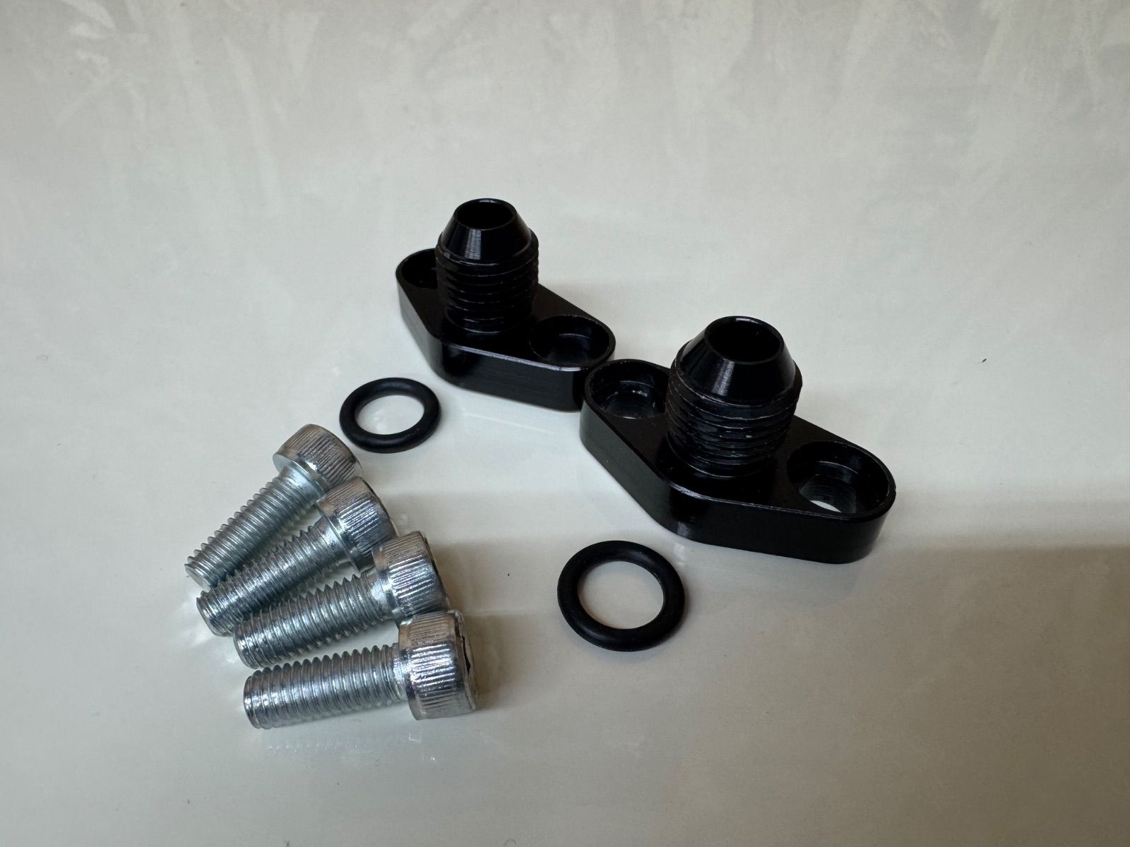 シャンパンゴールド ライムグリーンに似合う