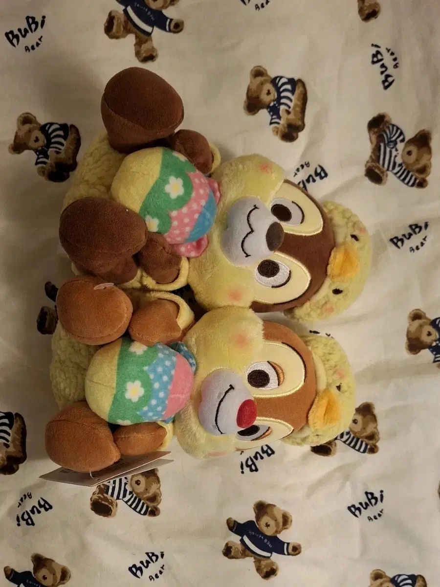 ディズニー イースター ぬいぐるみ チップ＆デール