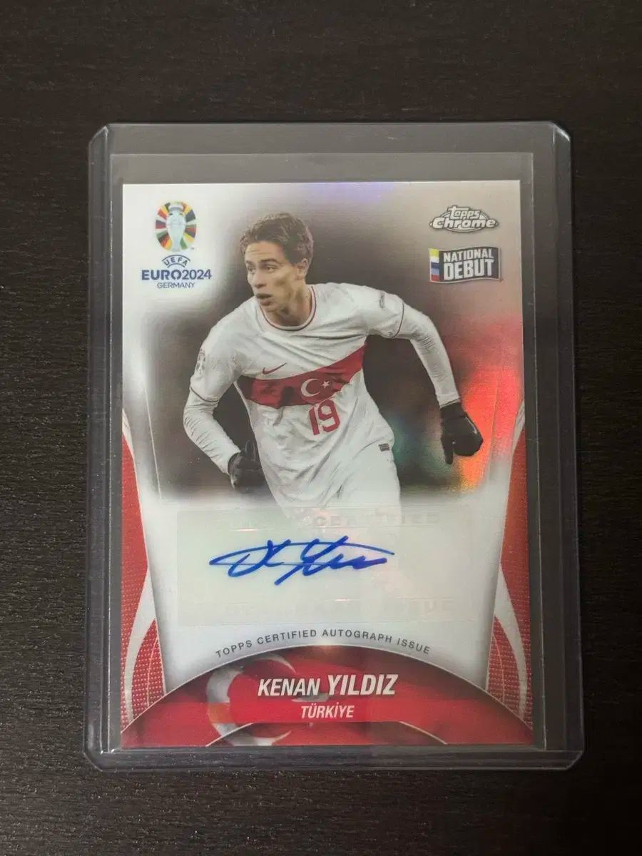 トップスTOPPS国際デビューオート サイン カード