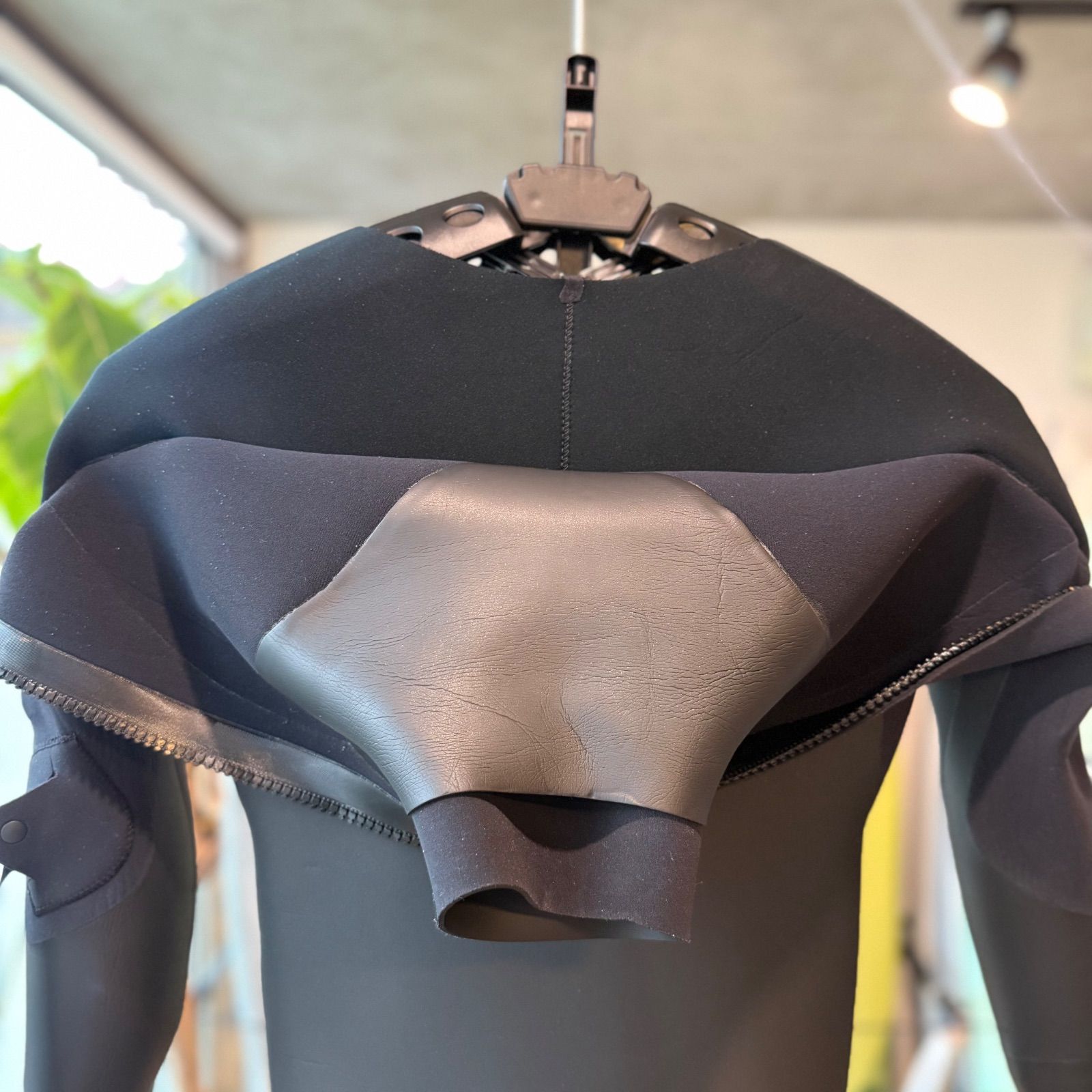 中古 格安 早いもの勝ち ウエットスーツ セミドライ 4DIMENSIONS 168cm