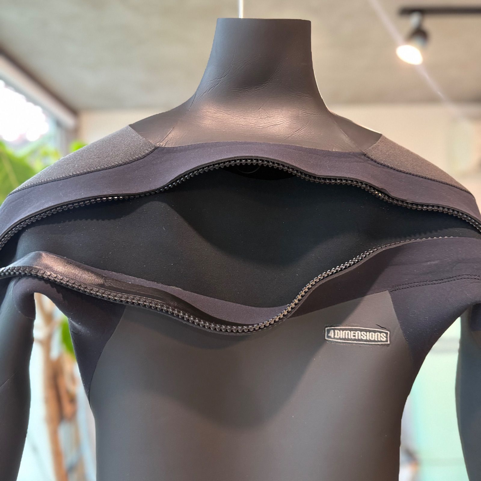 中古 格安 早いもの勝ち ウエットスーツ セミドライ 4DIMENSIONS 168cm