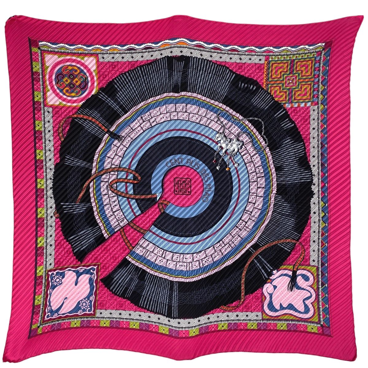 在庫一掃】 エルメス HERMES カレ 90 CENT PLIS DES MIAO 芽家の