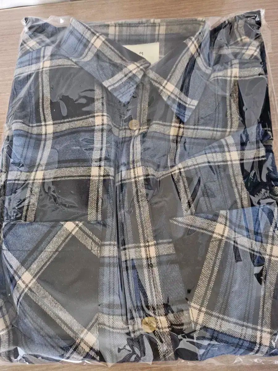 홍이삭 公式 MD シャツ チェック柄