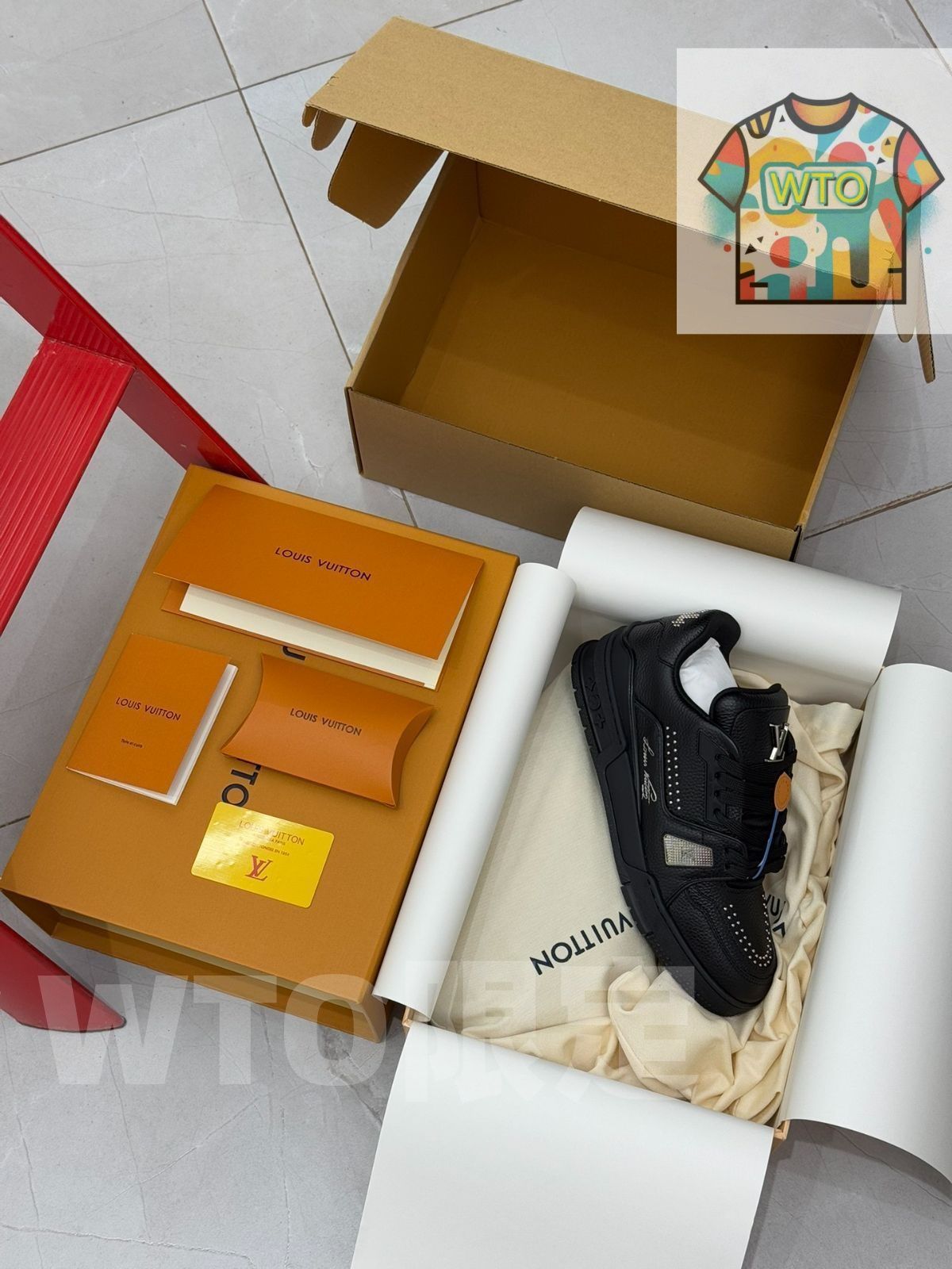 Louis Vuitton Trainer 84-ブラック リベット｜ ｜