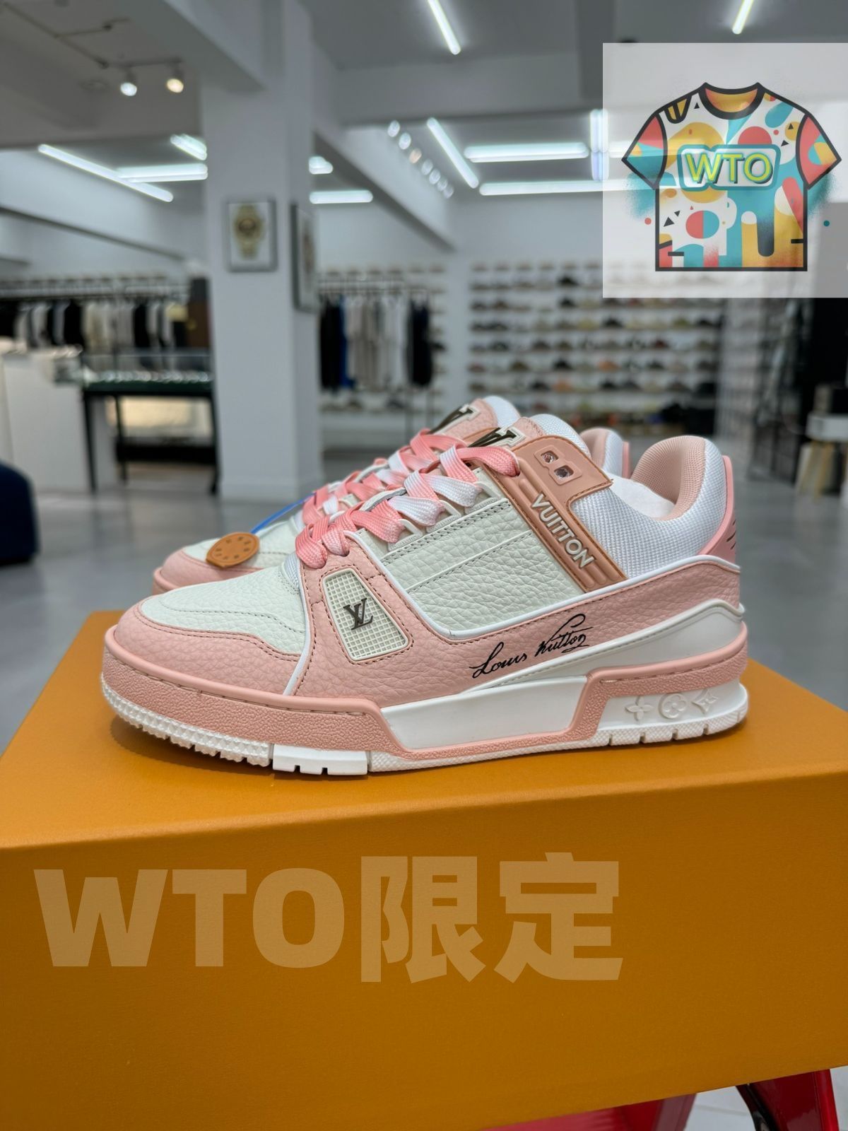 Louis Vuitton Trainer 配色 - ピンクのライチ柄｜ ｜