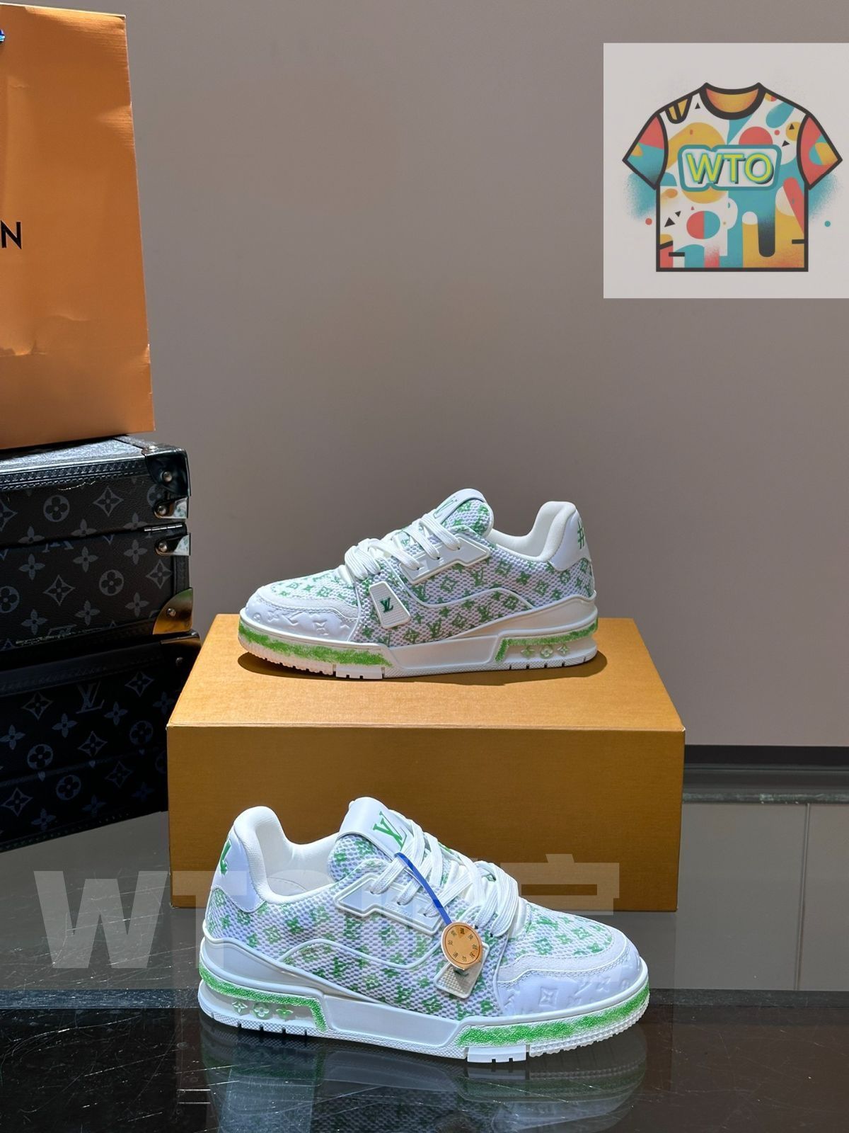 カップルスタイルのカジュアルスポーツシューズ｜