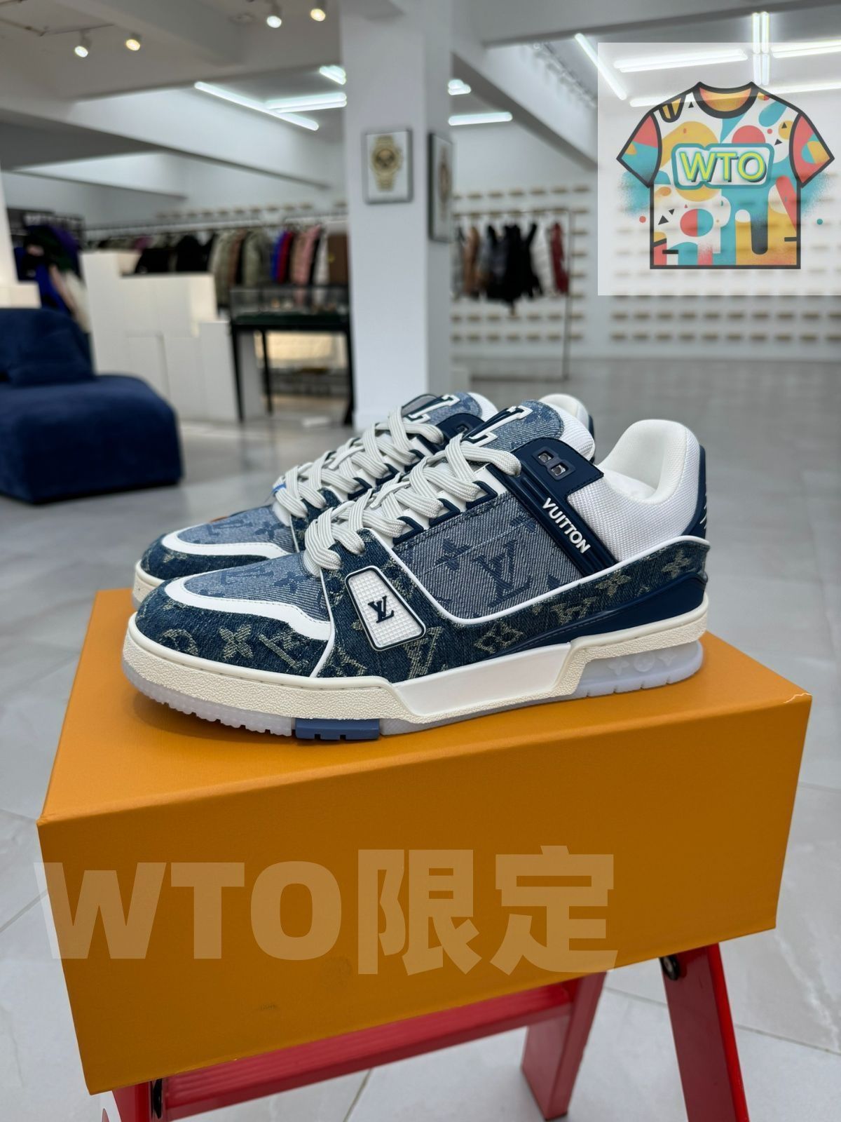 Louis Vuitton トレーナー-ブルーデニム｜ ｜