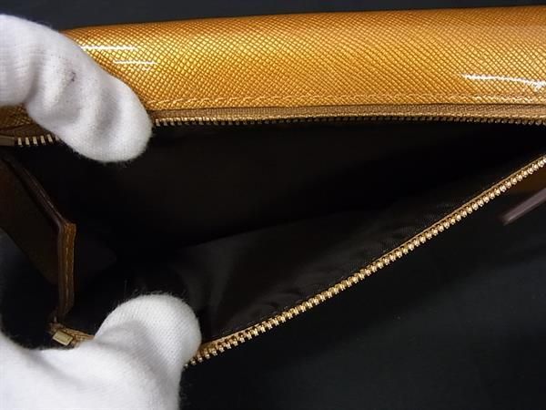 □美品□ TUMI トゥミ パテントレザー 二つ折り 長財布 ウォレット