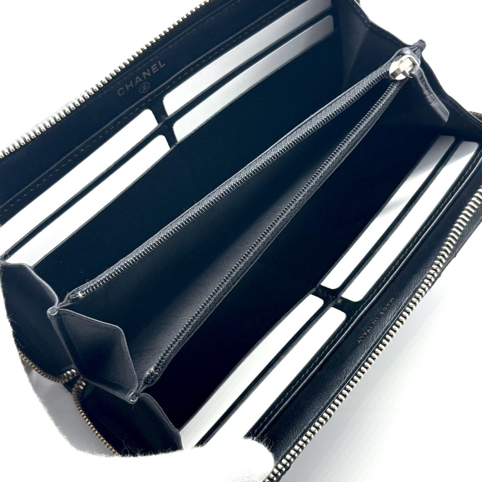 【極美品✨付属品付】シャネル カメリア No.5 ステッチ フラップ 長財布 超極美品✨】シャネル 長財布 カメリア No.5 ラウンドジップ 黒 - メルカリ