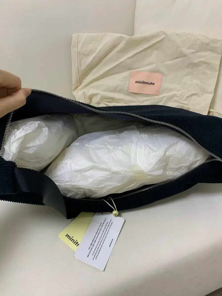 コーデュロイ ブラック