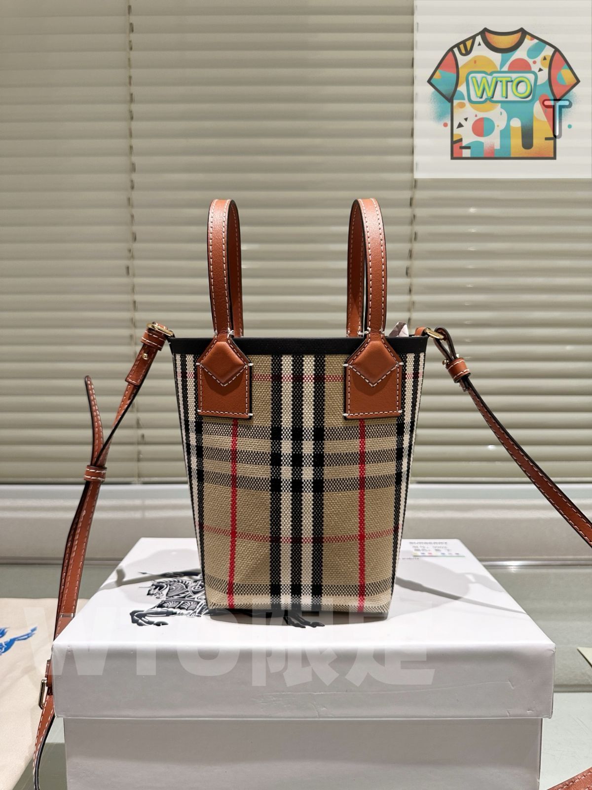 今日 Burberry Autumn Tote Bag バーバリー オータム トートバッグ