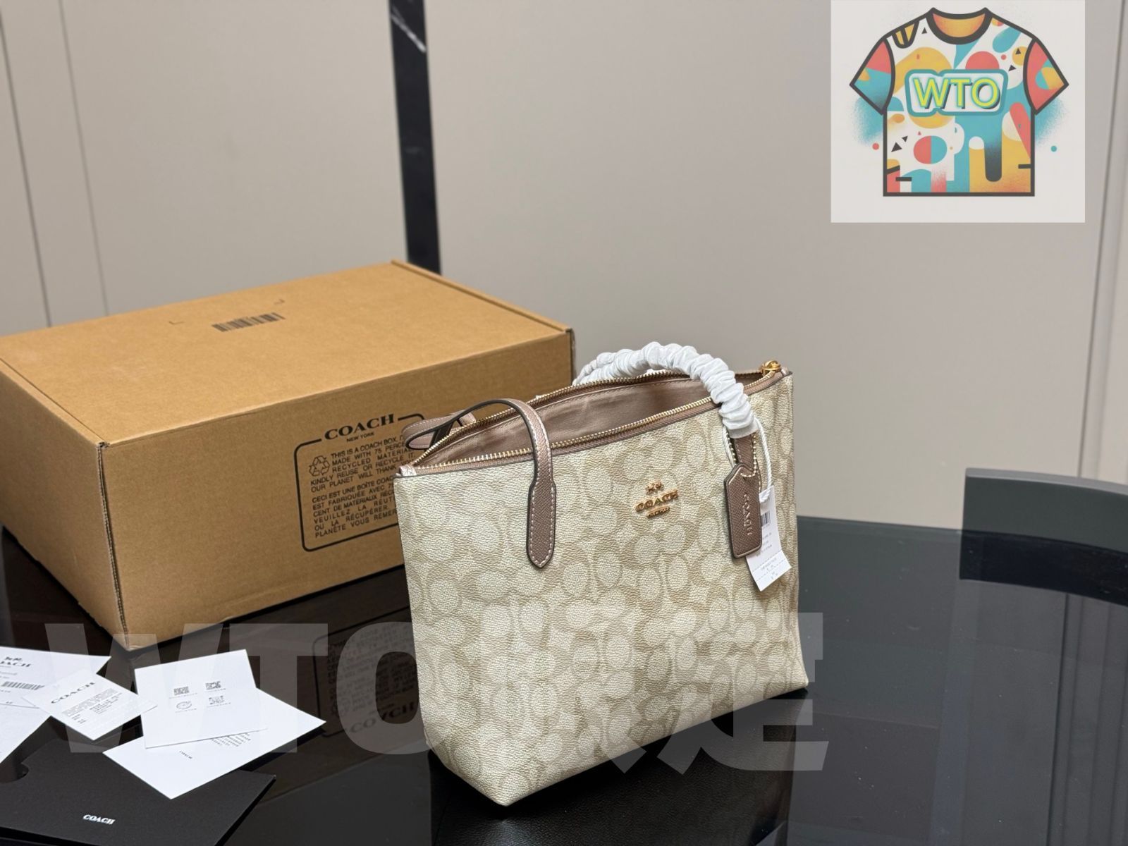 今日 Coach Fiona Zip Tote 23 フラッシュ仕上げ Stylish Design