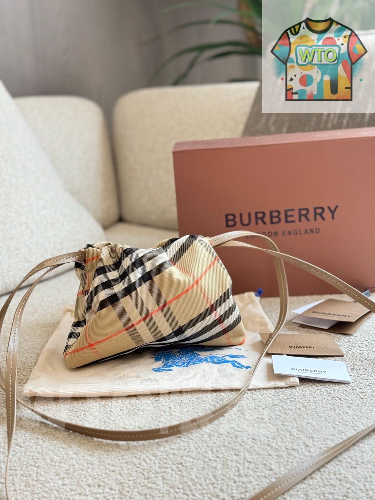 今日 Burberry Cloud Bag バーバリー クラウド バッグ