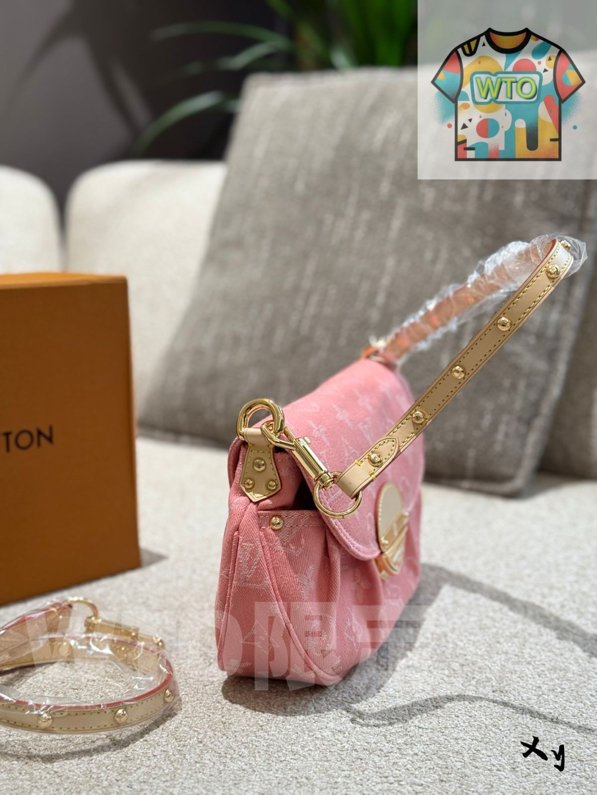 ピンクデニム アームポーチ