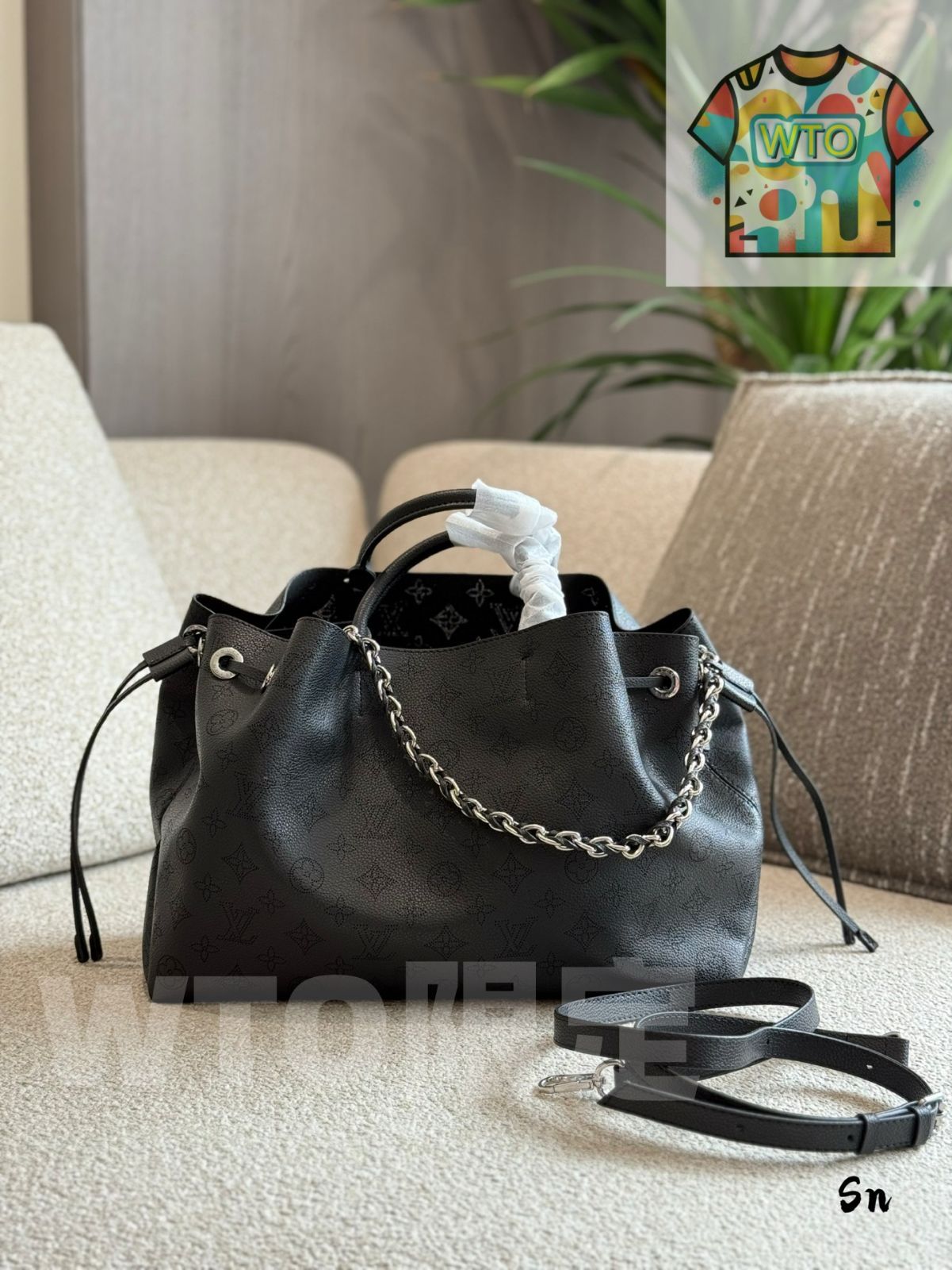 今日 Louis Vuitton Bella Mahina Drawstring Bag ルイ ヴィトン マヒーナ ドローストリング バッグ