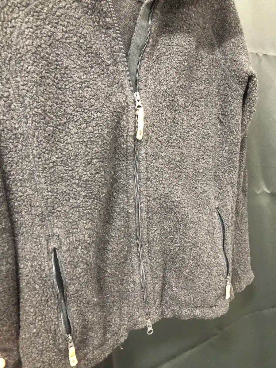 フェールラーベン フリース