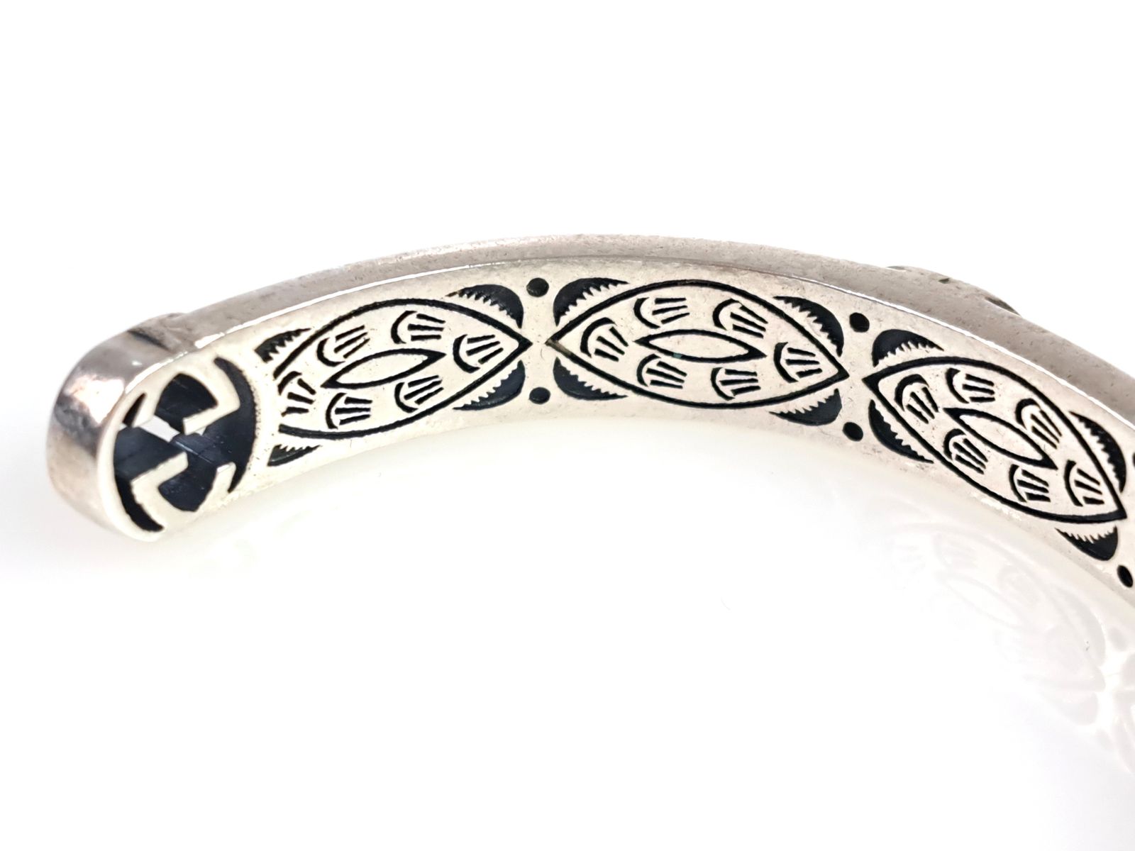 ブレスレット 刻印