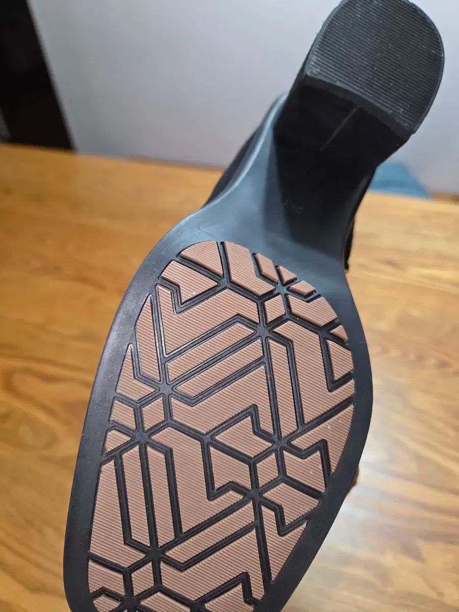 アンディアーター