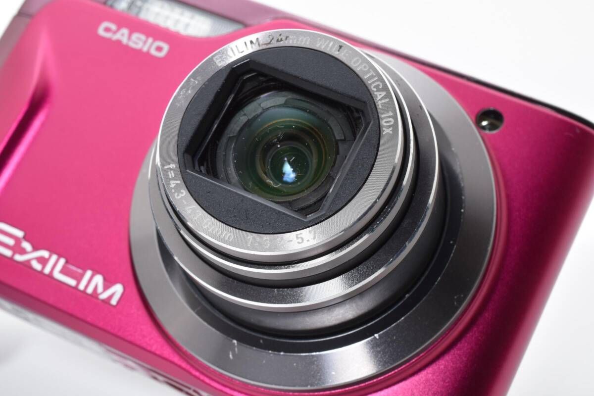 極美品 CASIO EXILIM EX-Z200 ゴールド 動作品 付属品完備 箱・付属品