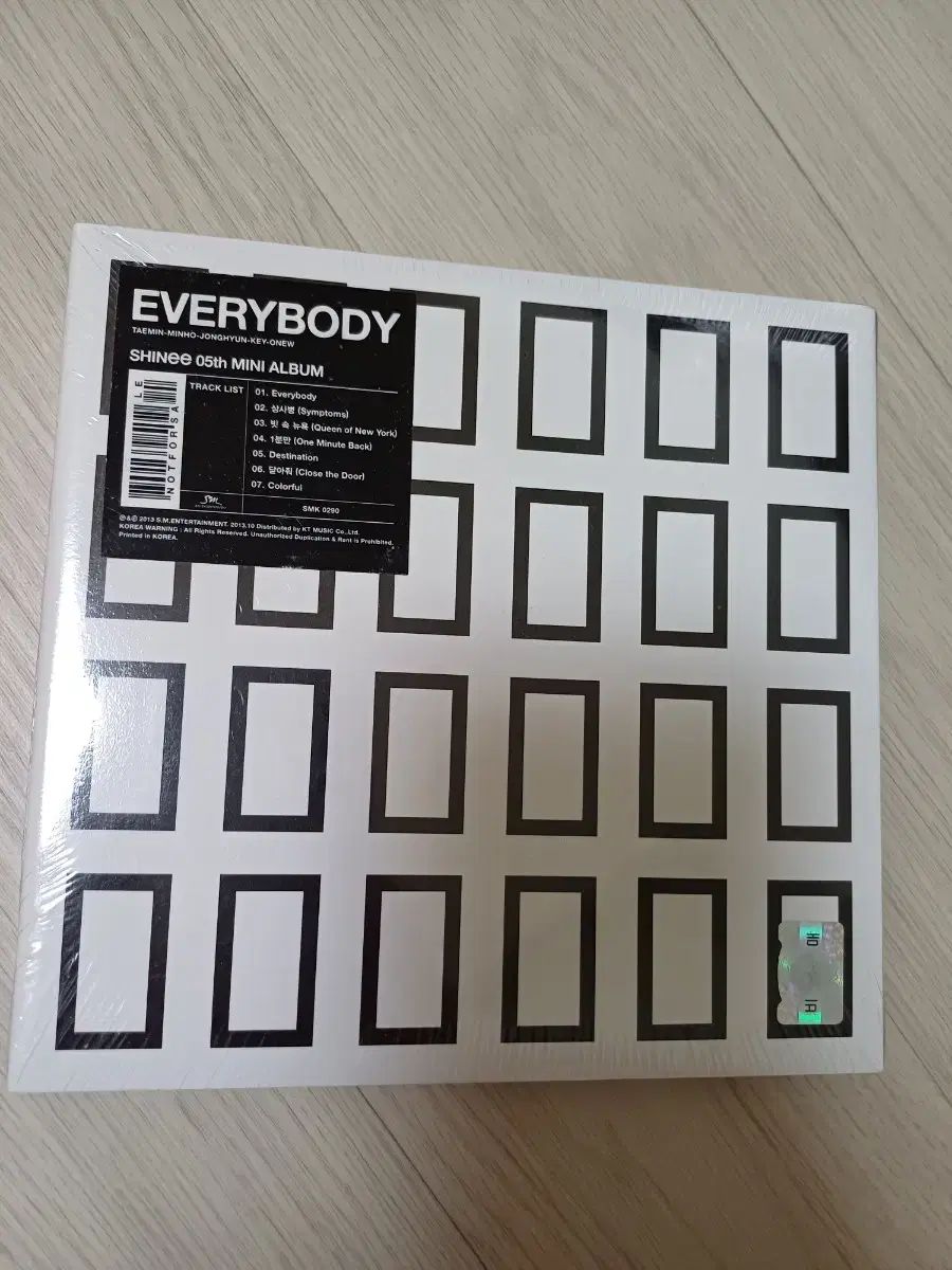 SHINee エブリバディ アルバム