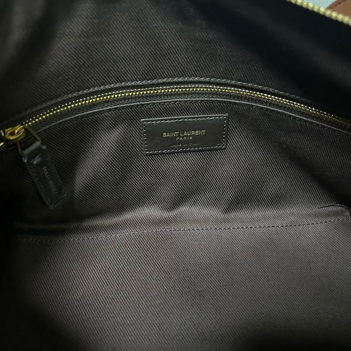 Laurent サンローラン