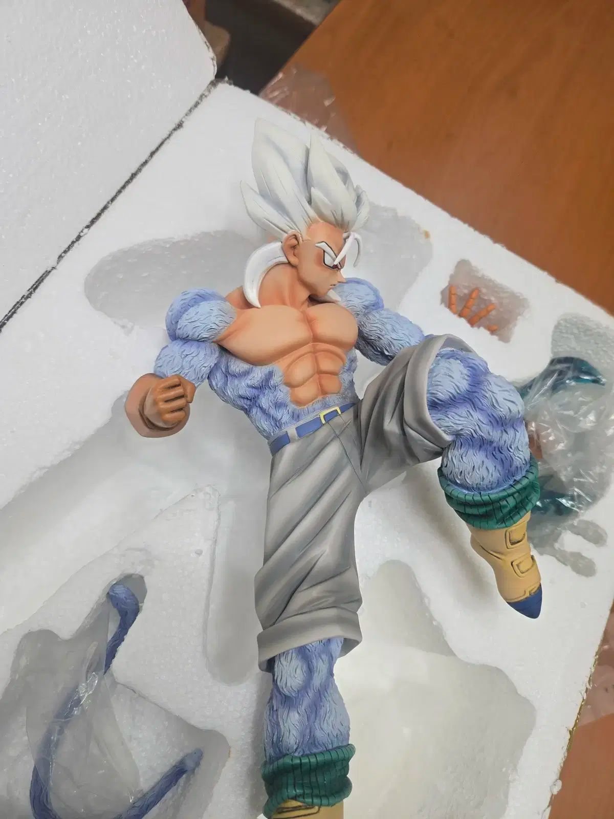 ドラゴンボール レジン SUPERサイヤ人5 トランクス AF