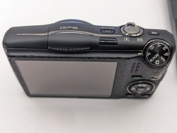 ☆外観並級 / 完動品☆ 富士フィルム FINEPIX F770EXR コンパクト