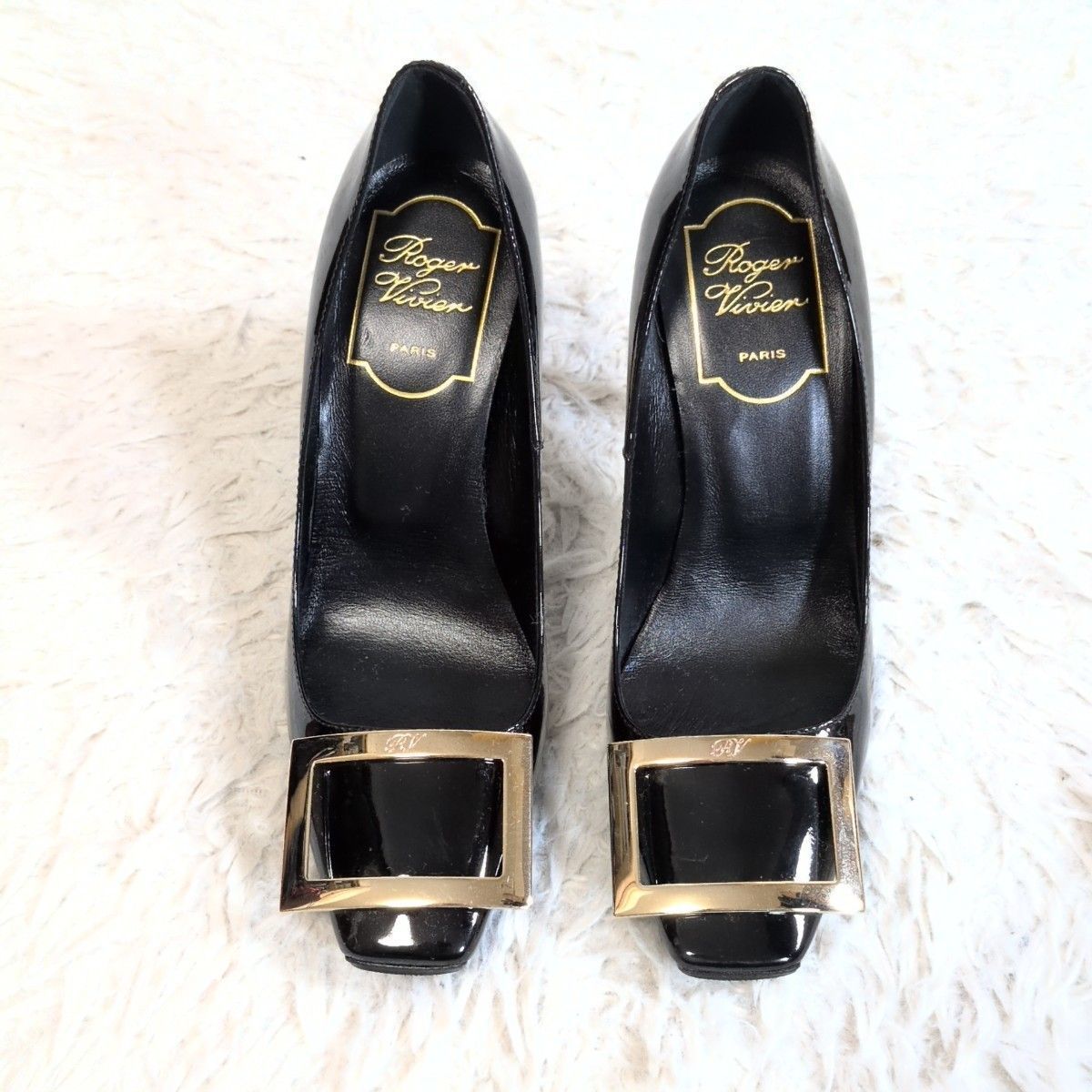 人気✨ロジェヴィヴィエ ROGER VIVIER トランペット スクエアバックル