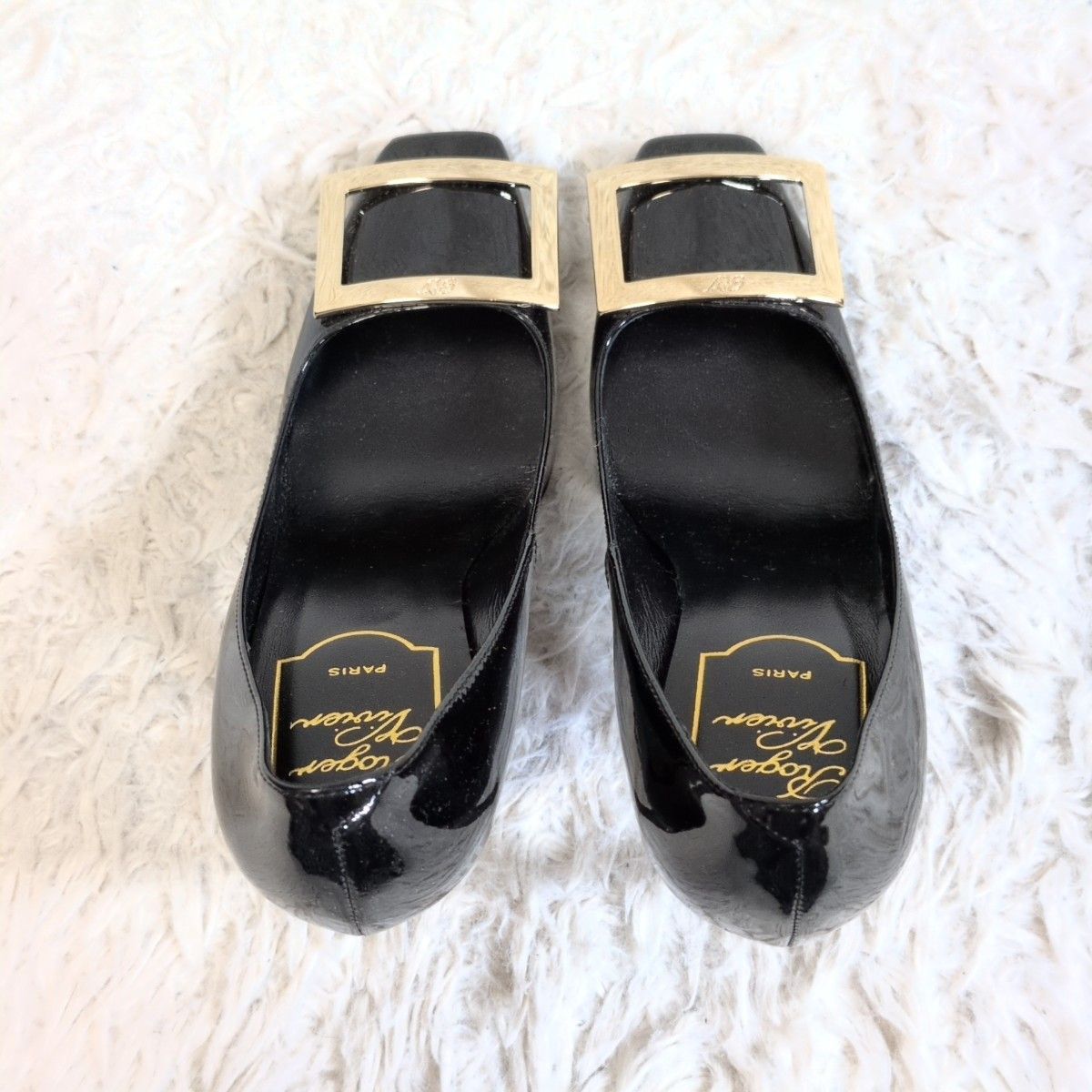 人気✨ロジェヴィヴィエ ROGER VIVIER トランペット スクエアバックル