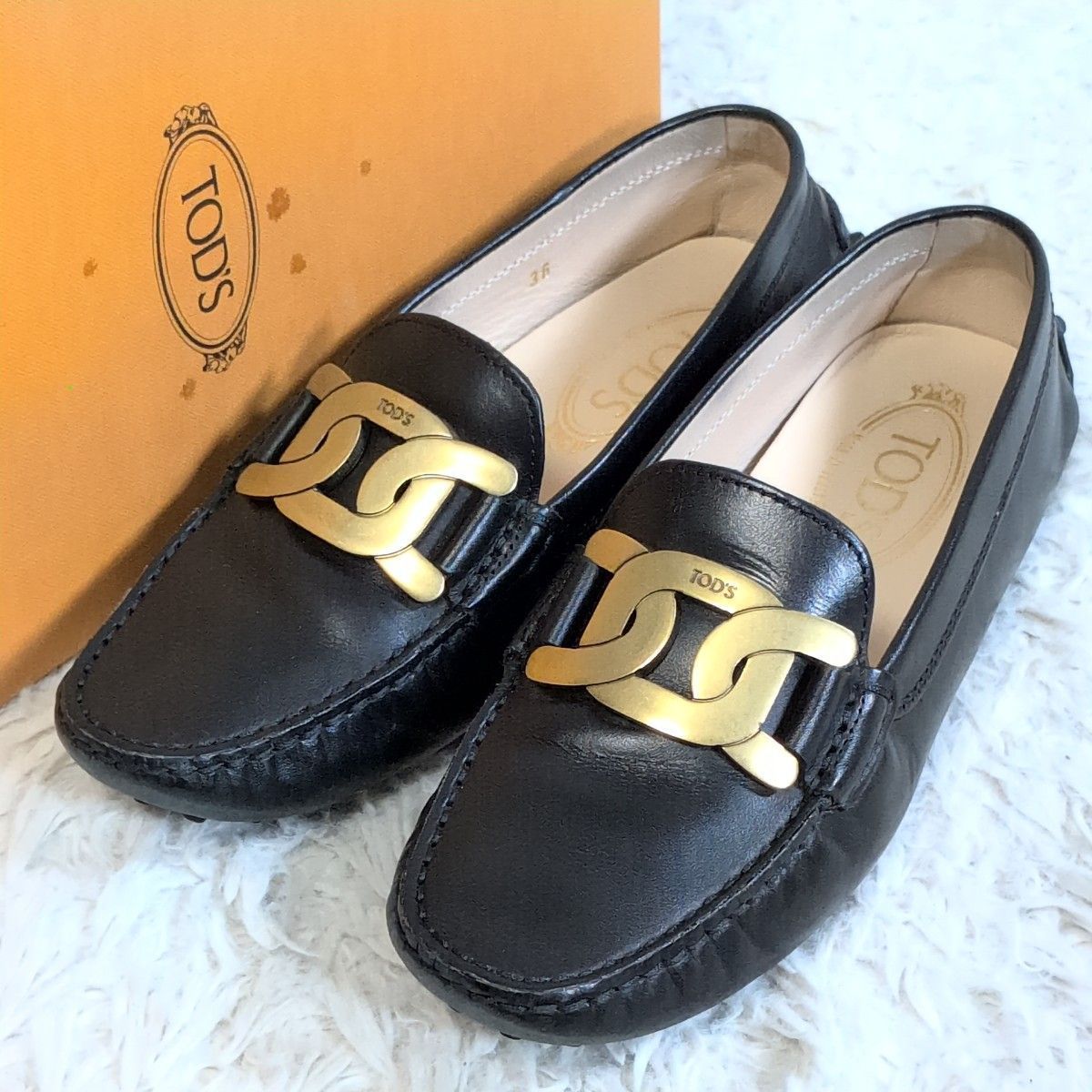 人気✨ トッズ TOD'S ケイト ローファー KATE ビジネス レザー