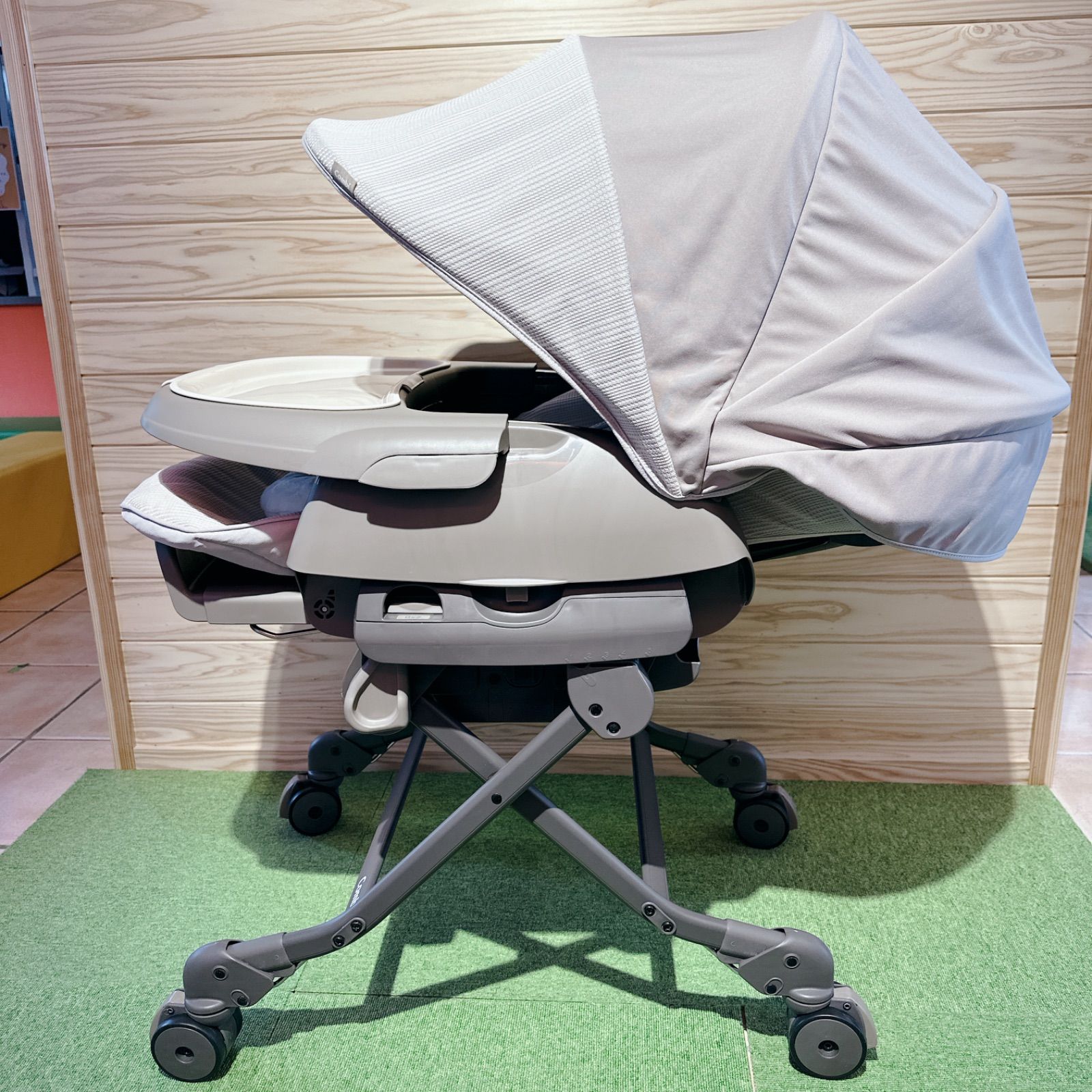 極美品☆ コンビ ネムリラAUTO SWING BEDi Long スリープシェルEG+ハイ