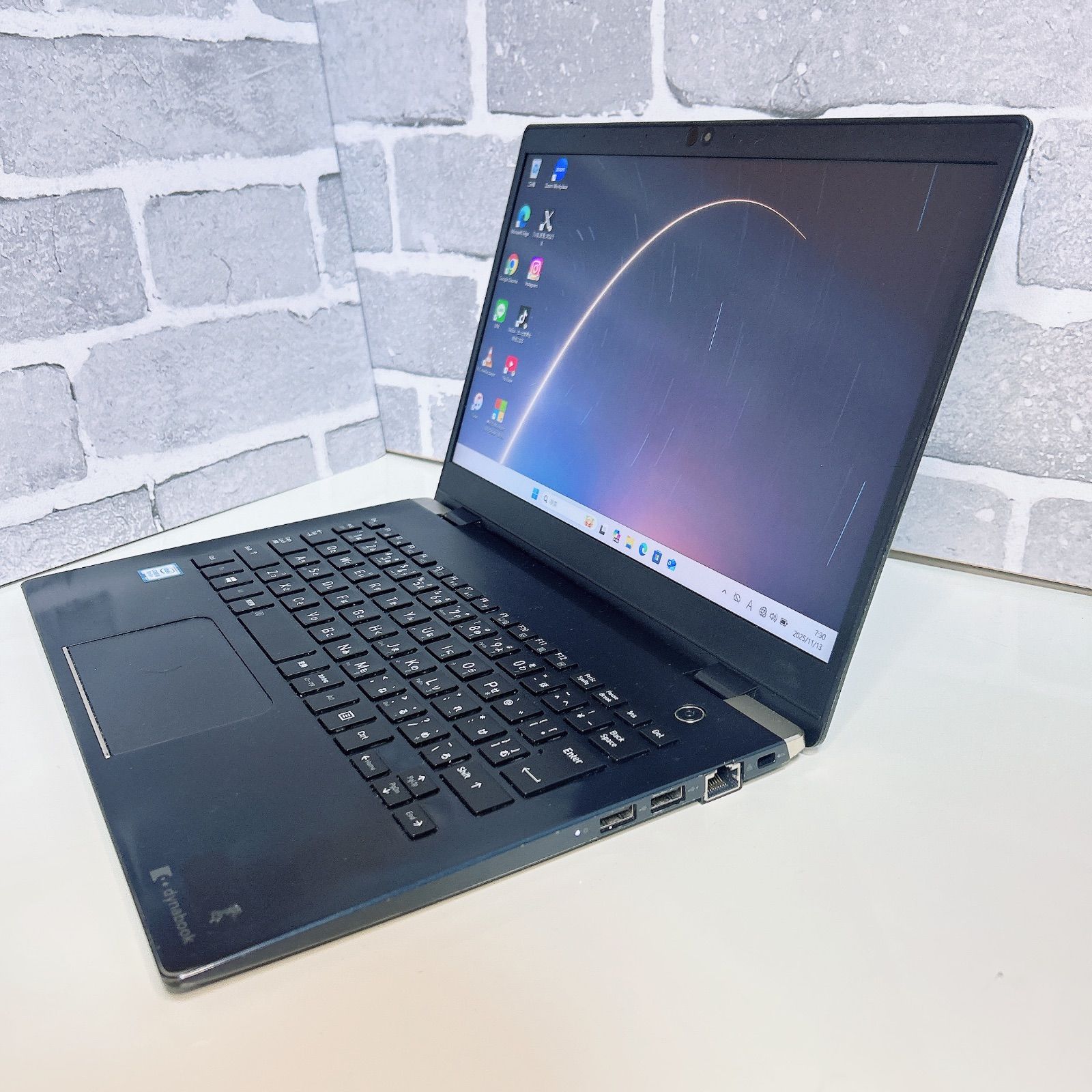 超軽量】dynabook G83 軽量 薄型 第8世代 i5 メモリ8GB SSD256GB 初期