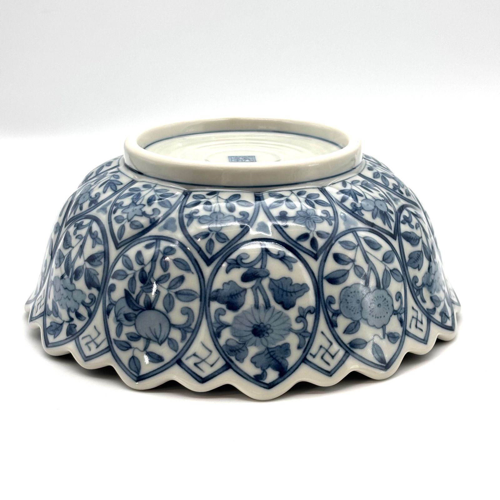 三洋陶器　龍峰窯　花鳥図　染付　中鉢揃　5枚セット　中皿　輪花皿　古伊万里　更紗 三洋陶器 龍峰窯 花鳥図 染付 中鉢揃 5枚セット 中皿