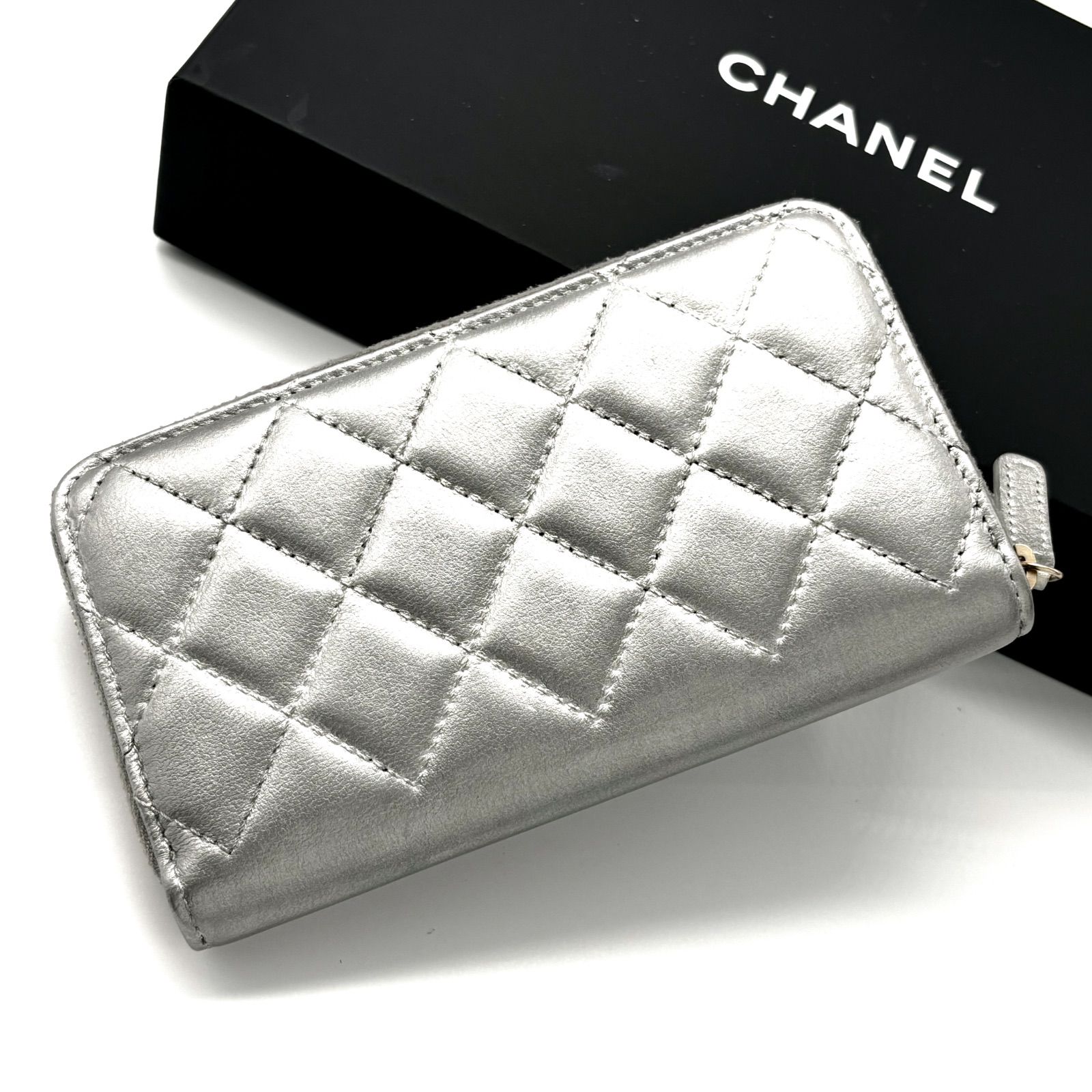 超極美品✨】シャネル 財布 マトラッセ ラウンドジップ ミディアム