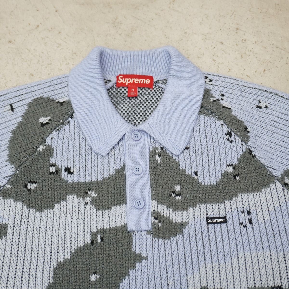 トップス Supreme Small Box Polo Sweater Blue Camo Supreme - Supreme Small Box Polo Sweater Green Lの通販 by でぶ