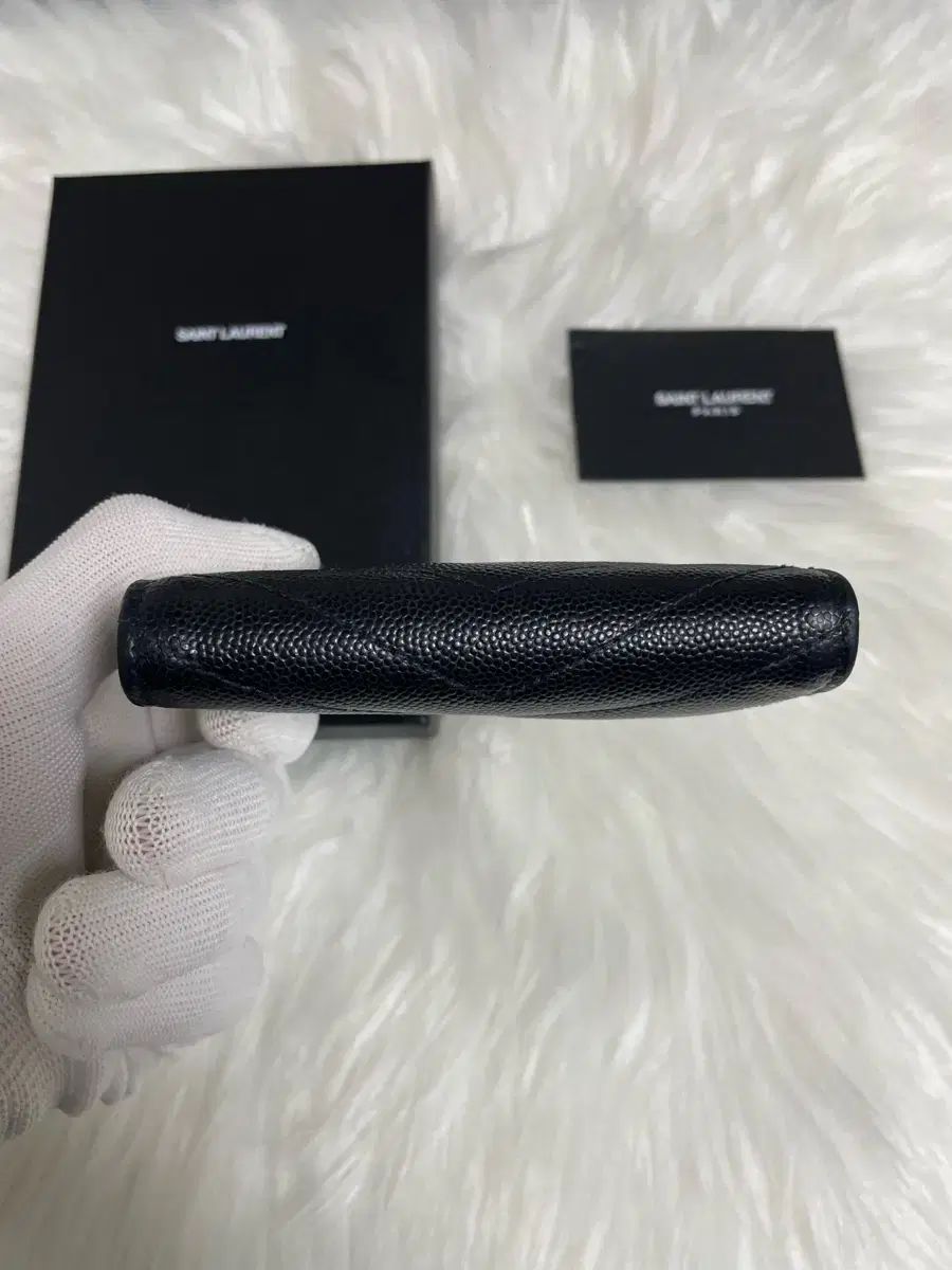  S級 YVES SAINT LAURENT イヴ サンローラン マトラッセ ジッパー 二つ折り財布 長財布 小物