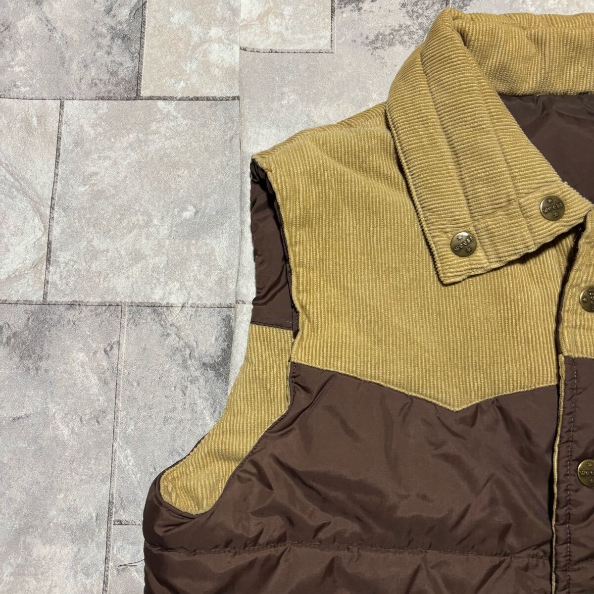 weeds US古着 ヴィンテージ リバーシブルベスト ナイロン コーデュロイ 中綿 ベージュ ブラウン サイズL相当 玉FS1739