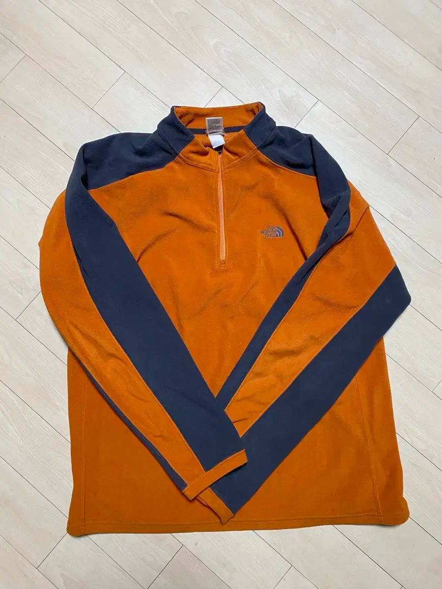 ノースフェイス ジップアップ 冬山サン 105