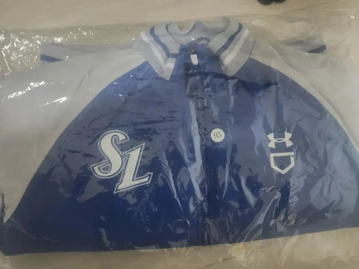 サムスン ライオンズ UNDER ARMOUR アンダーアーマー 冬 アウター 95