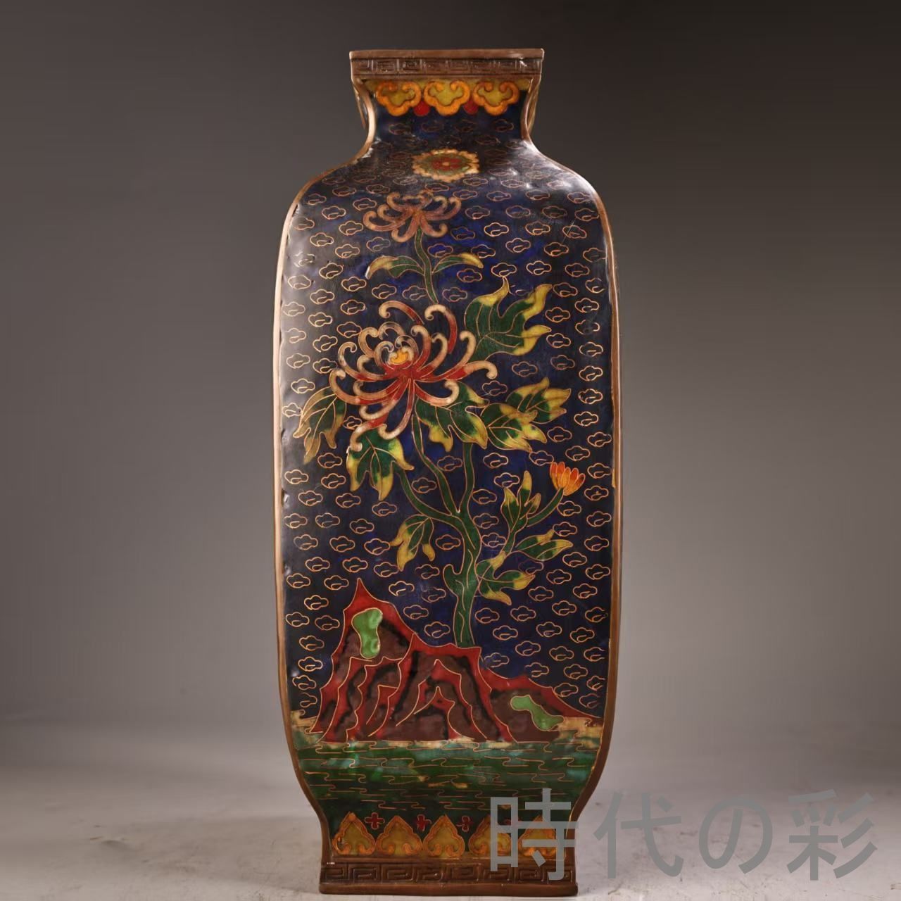 旧蔵 景泰藍七宝方花瓶』梅・蘭・竹・菊 高浮雕鍛金 純銅製 極細工