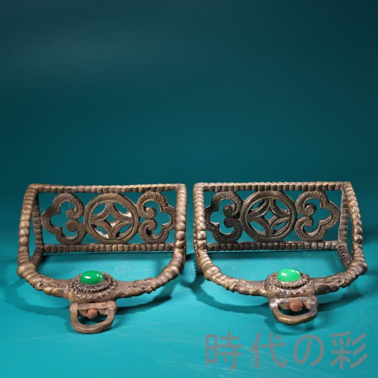 旧蔵 純銅宝石嵌馬鐙 一対』手作り 極細工 高浮彫鏨刻 古銅器 置物