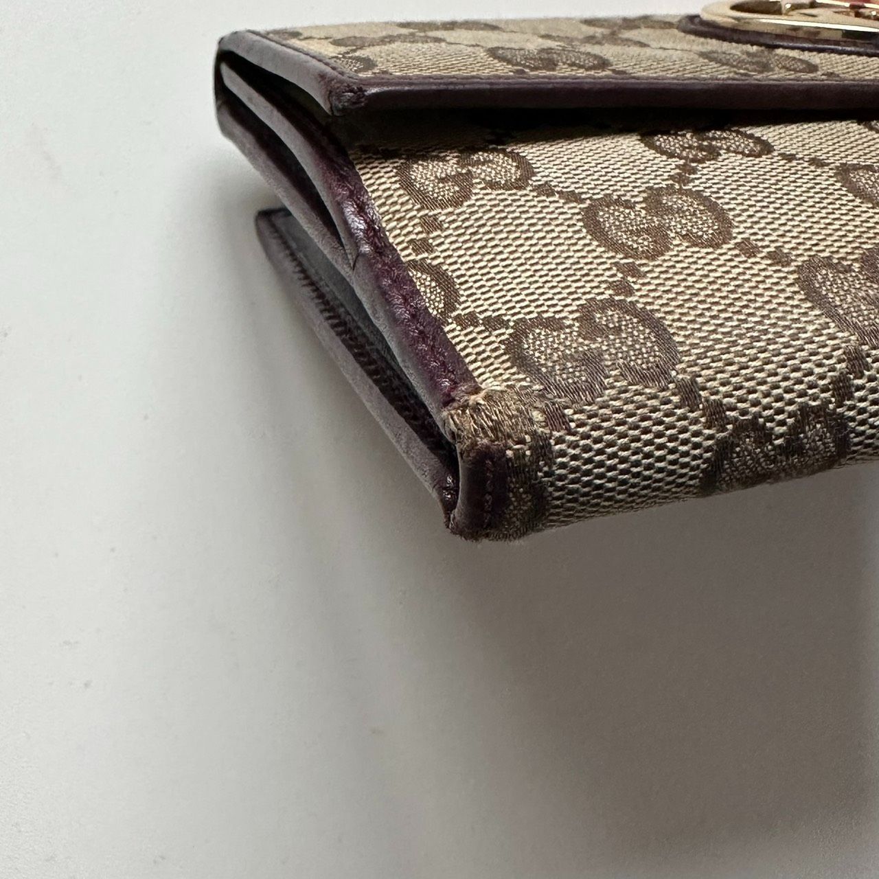 グッチ GUCCI 二つ折り財布 グッチシマ キャンバス ラブリーハート