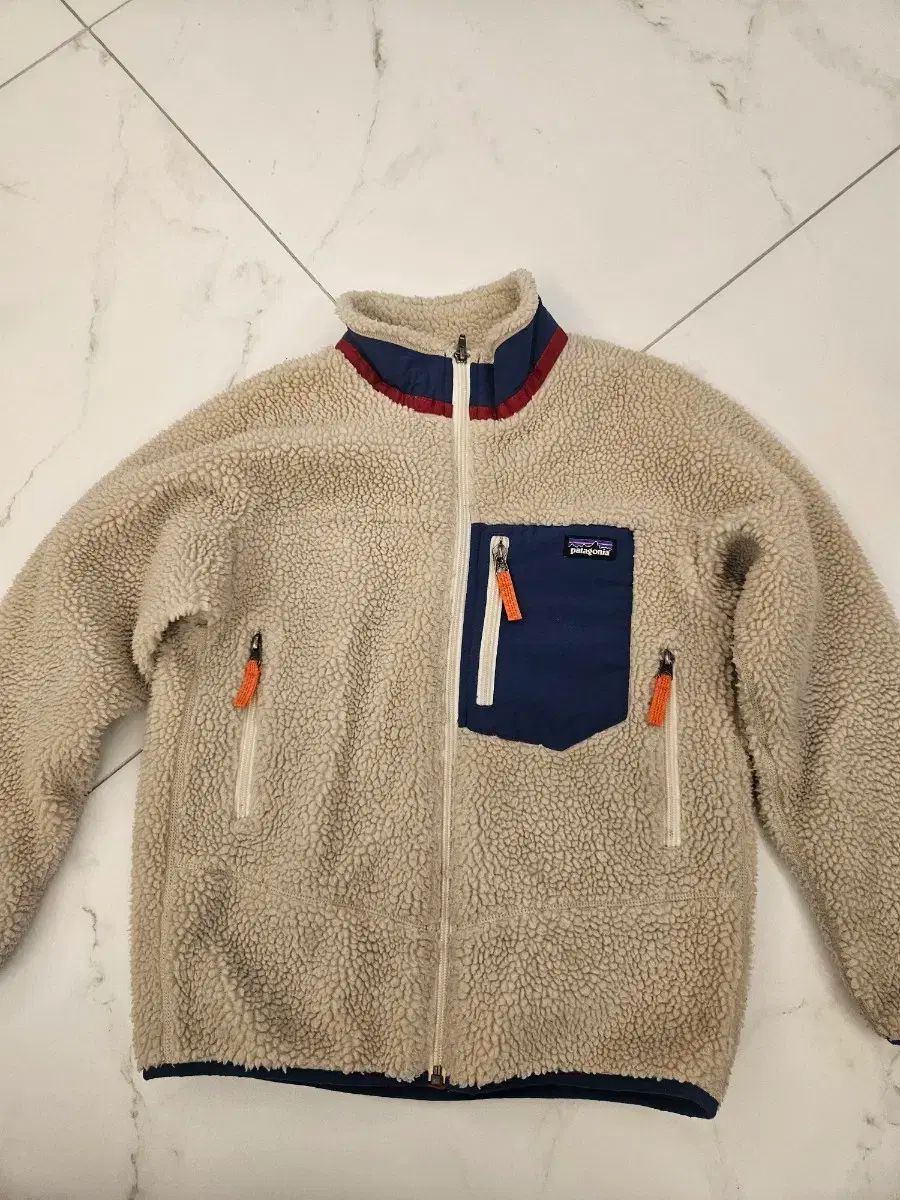 パタゴニア キッズ X レトロ フリース M 10