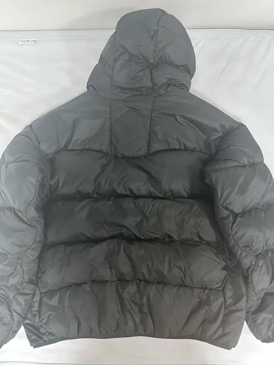 ナイキ acg Lunar Lake ダウン