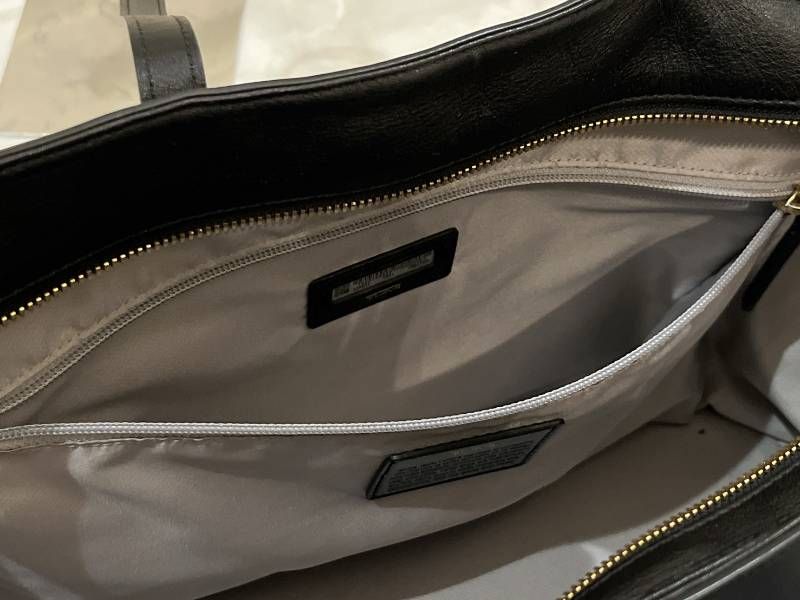 TUMI トゥミ エブリデイ・トート レザー トートバッグ ブラック バッグ