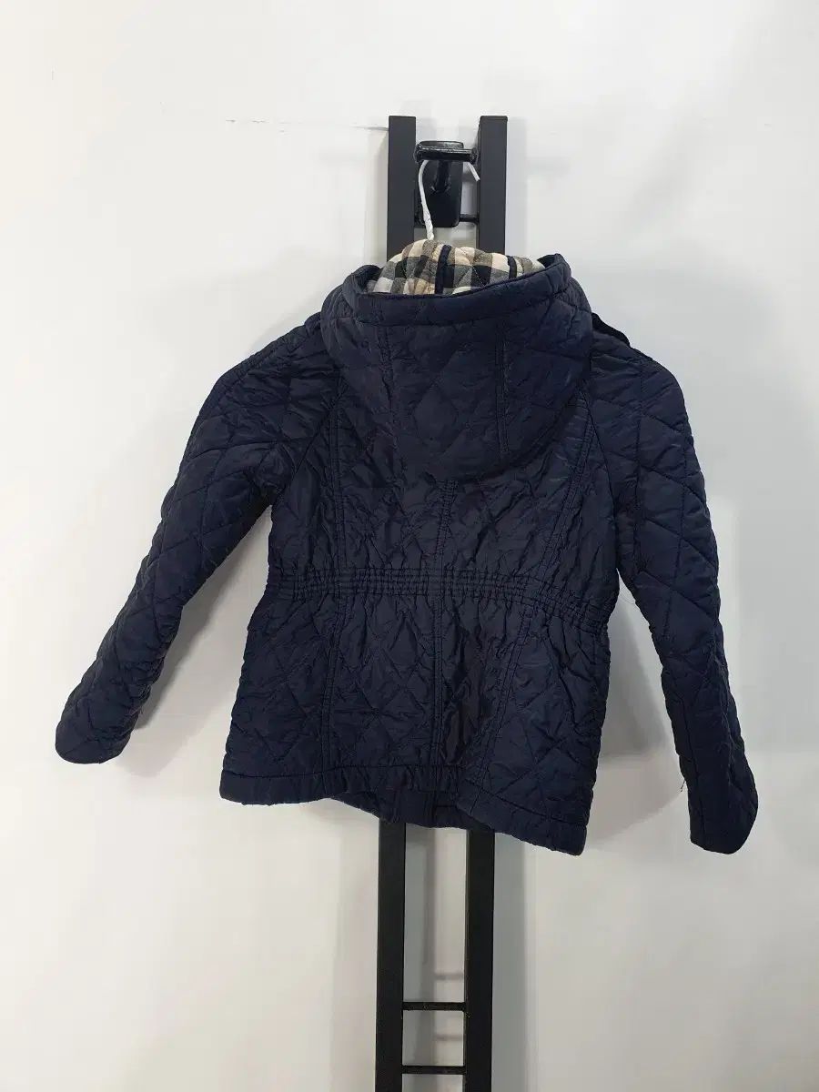 バーバリー キッズ キルティング フード ジャケット ネイビー 7 y
